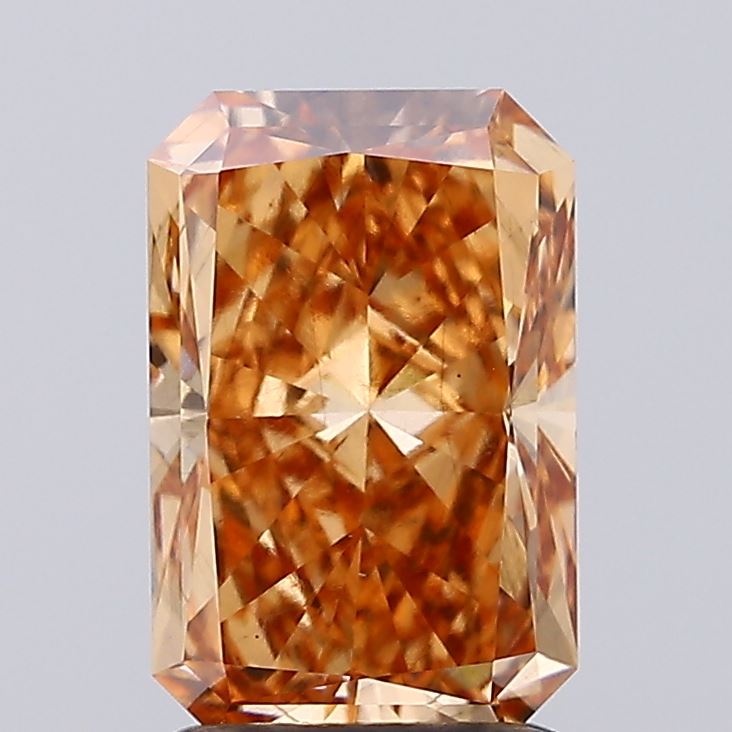 2.04ct Radiant Diamond — IGI Certified · LG787666684