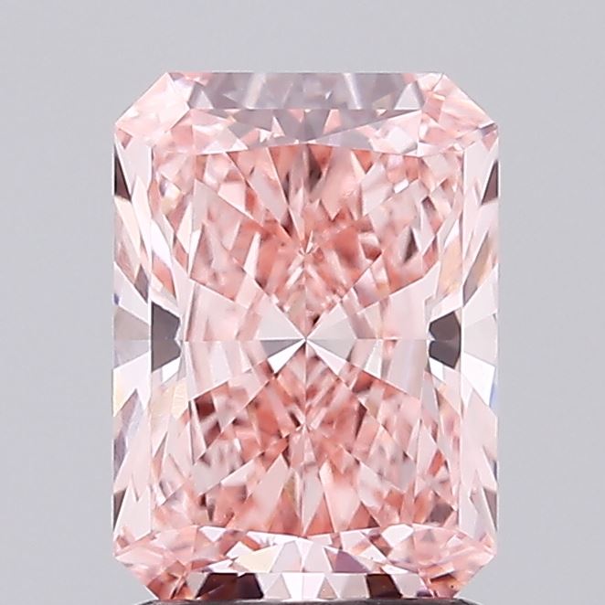 1.69ct Radiant Diamond — IGI Certified · LG665401794