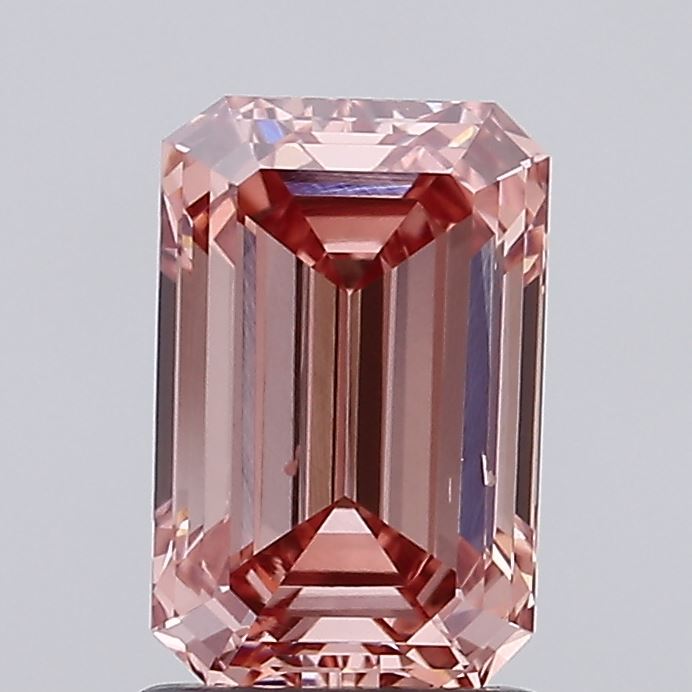 1.57ct Emerald Cut Diamond — IGI Certified · LG696547185