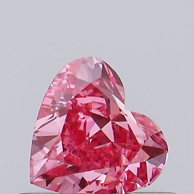 0.38ct Heart Modified Brilliant Diamond — IGI Certified · LG706564055