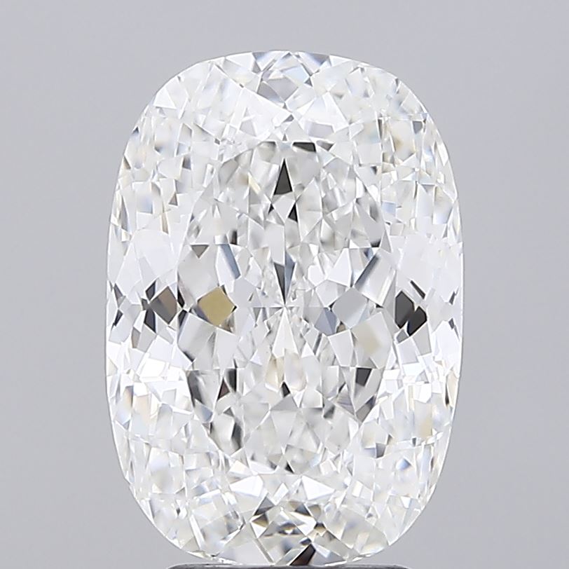 4.38ct Cushion Portuguese Diamond — IGI Certified · LG787666286
