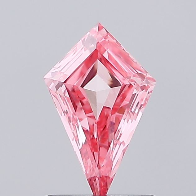 0.69ct Kite Diamond — IGI Certified · LG788633520