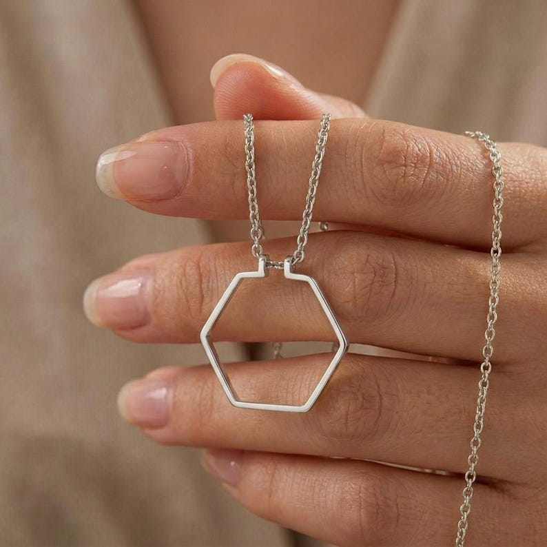 Hexagon keeper