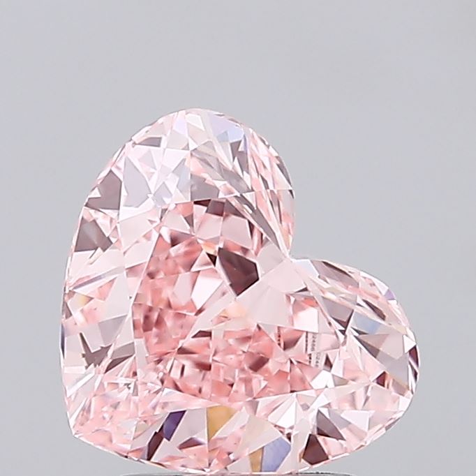 2.38ct Heart Modified Brilliant Diamond — IGI Certified · LG726502466