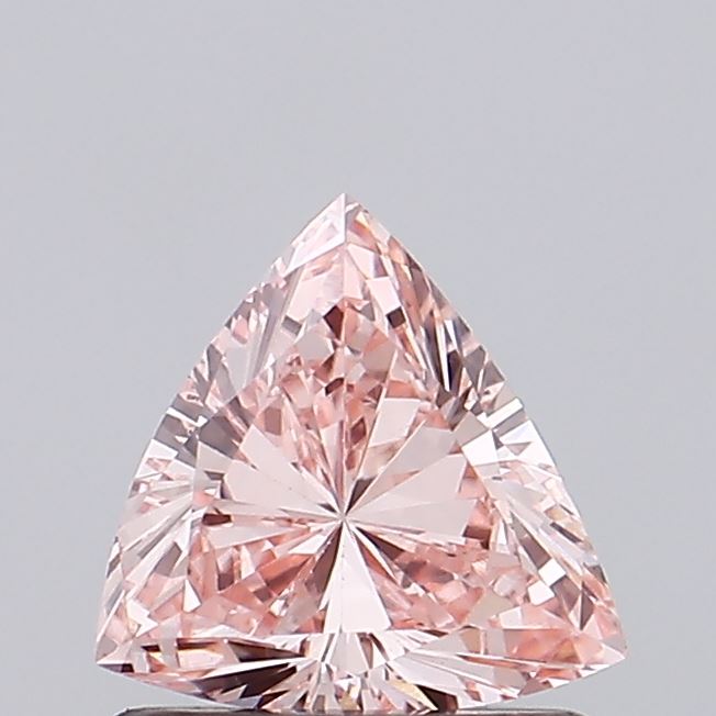0.70ct Trilliant Diamond — IGI Certified · LG684506590