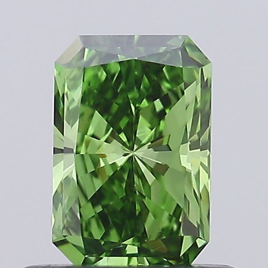 0.64ct Radiant Diamond — IGI Certified · LG774677880