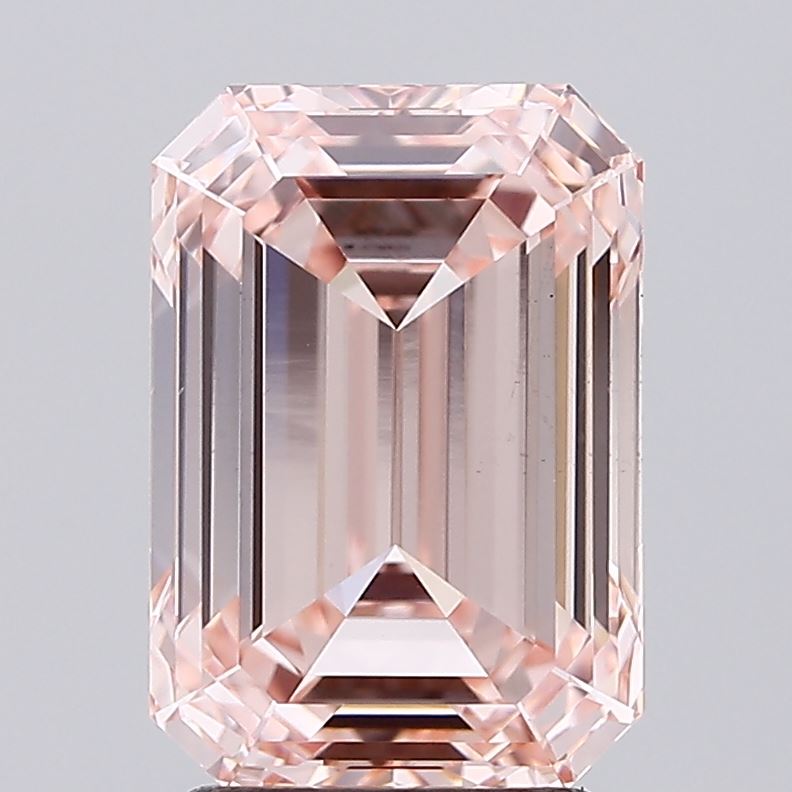 3.04ct Emerald Cut Diamond — IGI Certified · LG779660370