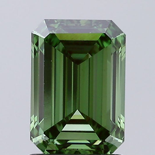 1.54ct Emerald Cut Diamond — IGI Certified · LG790674455