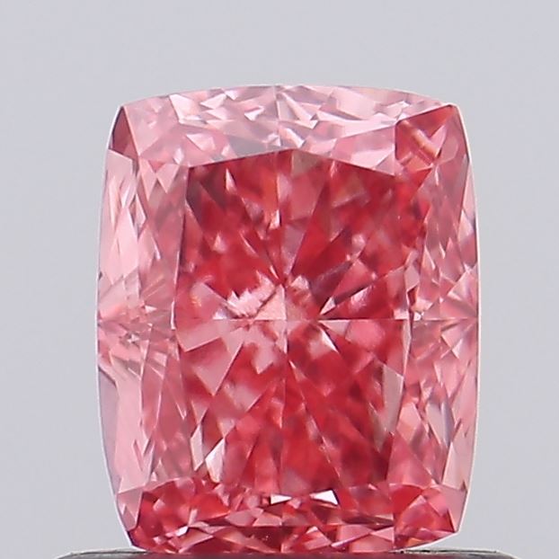 0.85ct Cushion Diamond — IGI Certified · LG741592037