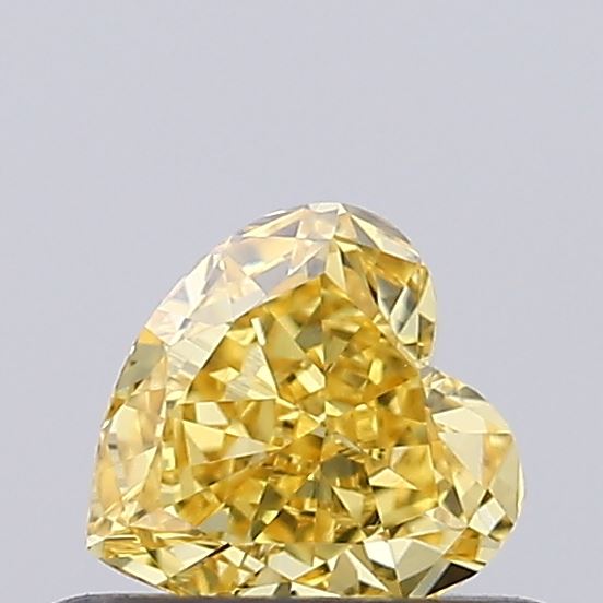 0.34ct Heart Modified Brilliant Diamond — IGI Certified · LG782694912