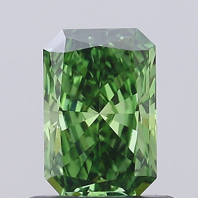 0.71ct Radiant Diamond — IGI Certified · LG774677881