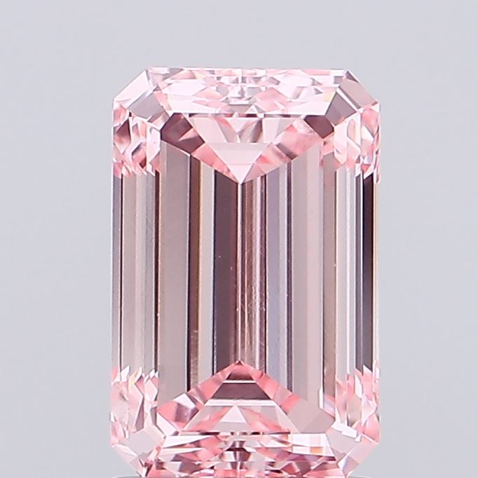 1.95ct Emerald Cut Diamond — IGI Certified · LG724521534