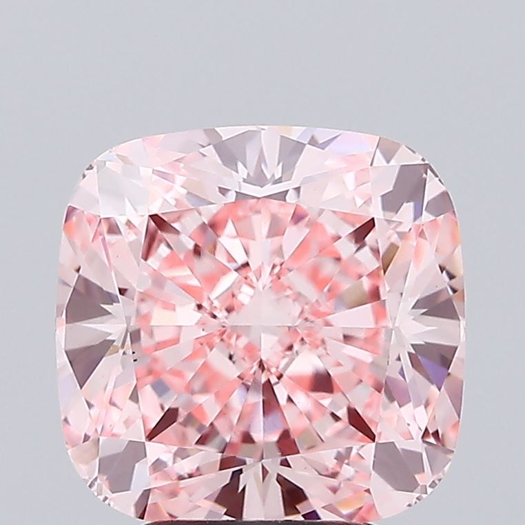 4.36ct Square Cushion Diamond — IGI Certified · LG712569949