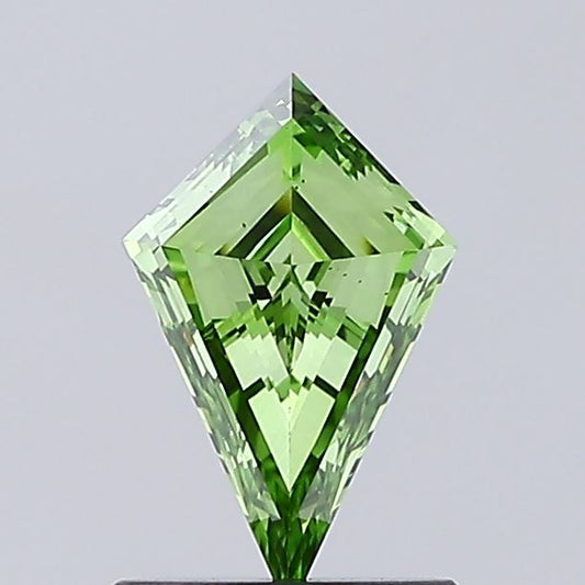 0.73ct Kite Diamond — IGI Certified · LG692547908