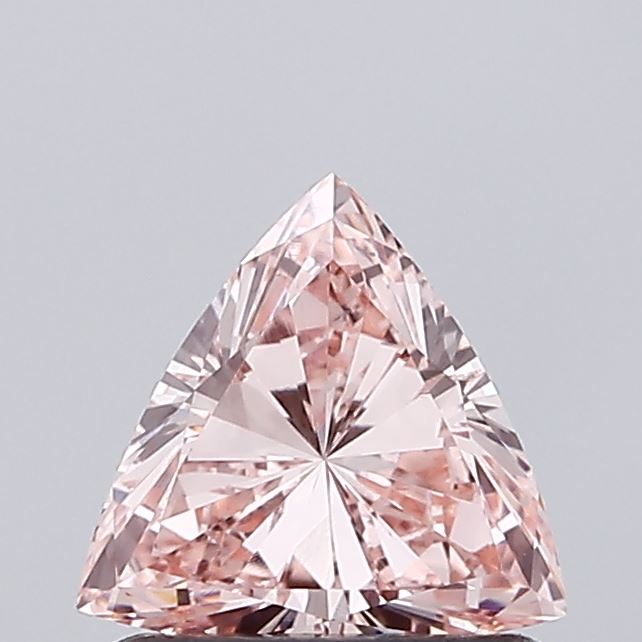 0.70ct Trilliant Diamond — IGI Certified · LG685534019