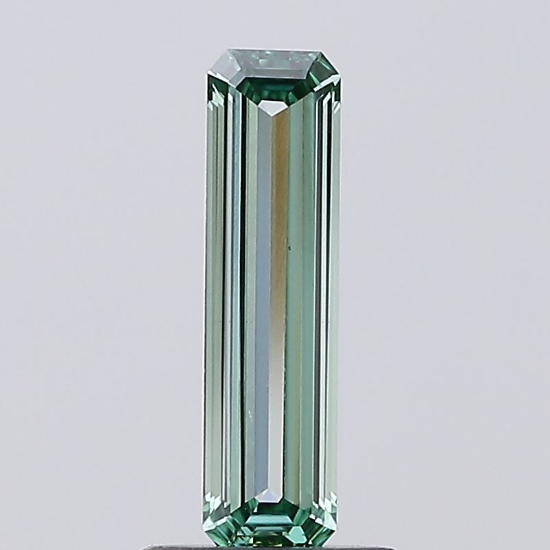 0.59ct Emerald Cut Diamond — IGI Certified · LG787666191