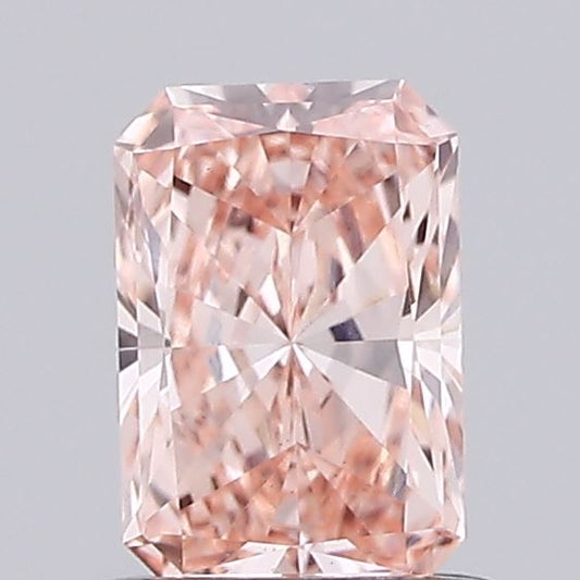 0.70ct Radiant Diamond — IGI Certified · LG669413610