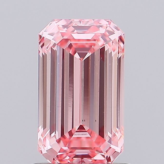 1.05ct Emerald Cut Diamond — IGI Certified · LG696583003