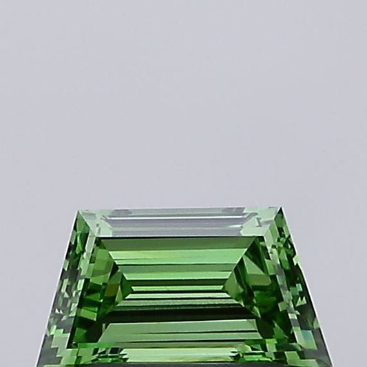 0.67ct Trapezoid Diamond — IGI Certified · LG700562923