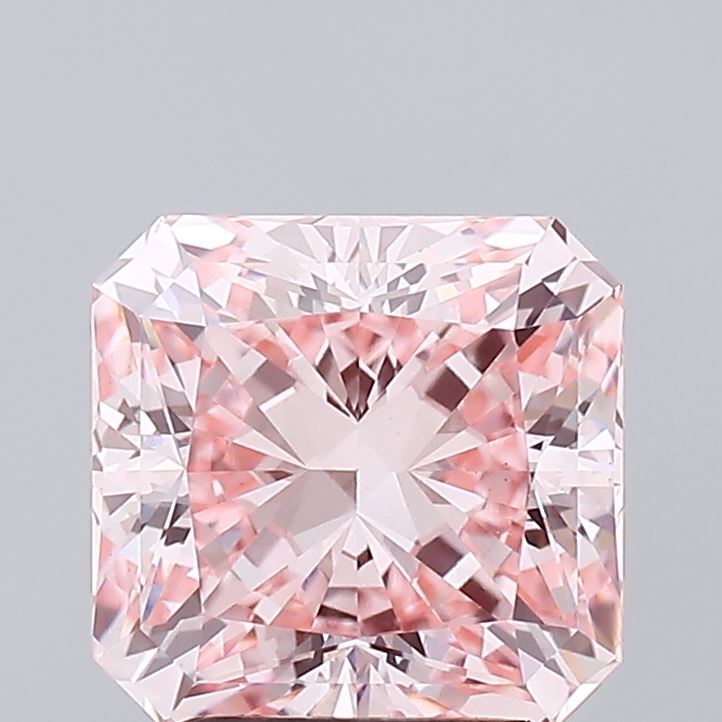 2.67ct Square Radiant Diamond — IGI Certified · LG646458270