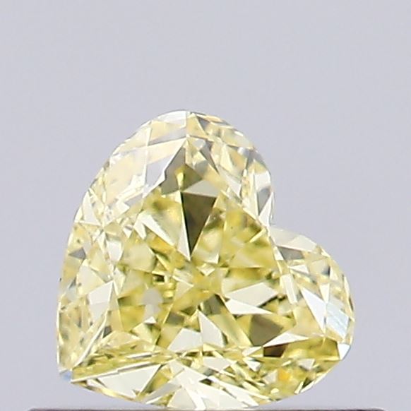 0.36ct Heart Modified Brilliant Diamond — IGI Certified · LG759518276