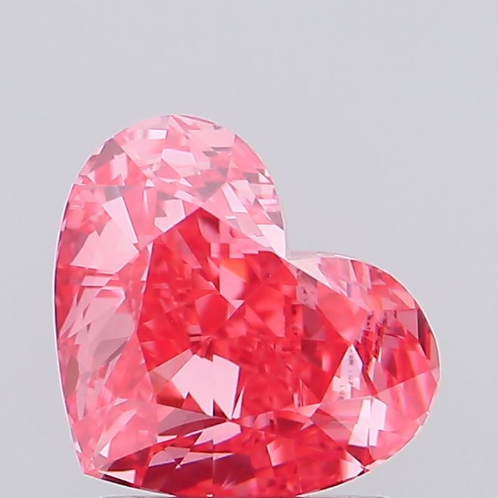 1.59ct Heart Modified Brilliant Diamond — IGI Certified · LG737549415