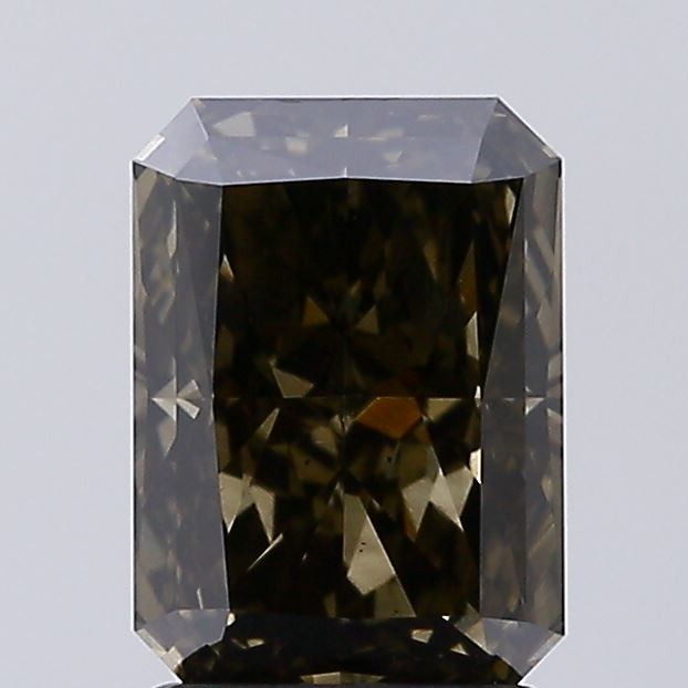 2.05ct Radiant Diamond — IGI Certified · LG806619844